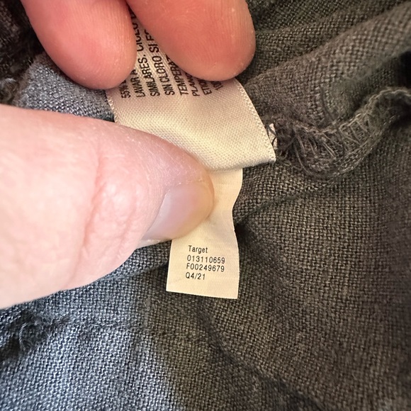 Universal thread goods co ladies linen shorts xxl - Picture 5 of 7